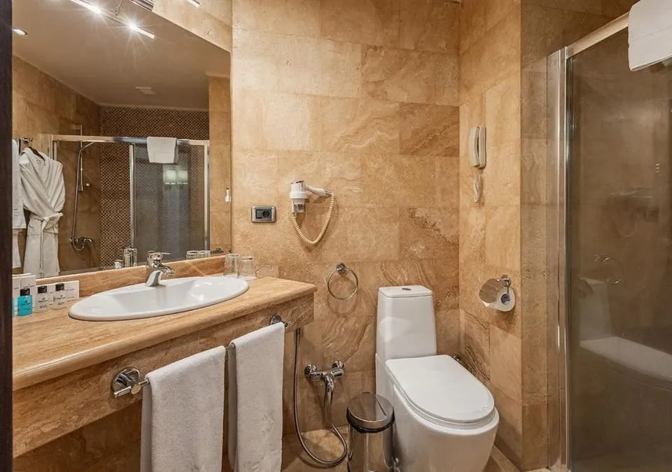 Discover%20the%20Charm%20of%20Hotel%20National%20Armenia.webp