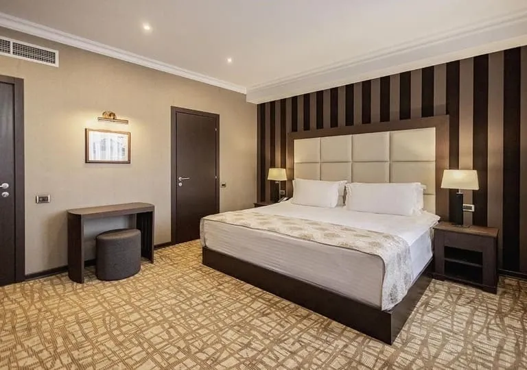 Exceptional%20Service%20at%20Hotel%20National%20Armenia.webp