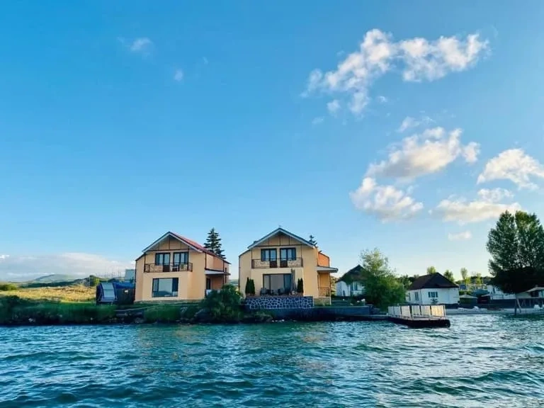 Spacious%20room%20with%20lake%20view%20at%20Noy%20Land%20Resort%20Armenia.webp