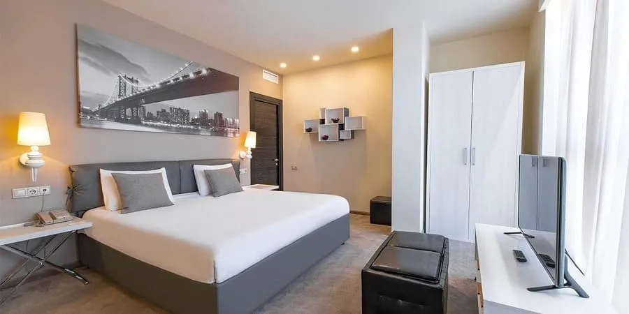 Book%20your%20room%20at%20Opera%20Suite%20Hotel%20in%20Armenia.webp