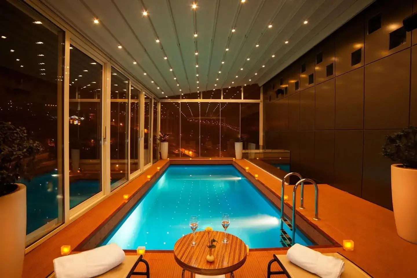 Stay%20at%20Opera%20Suite%20Hotel%20in%20Armenia.webp